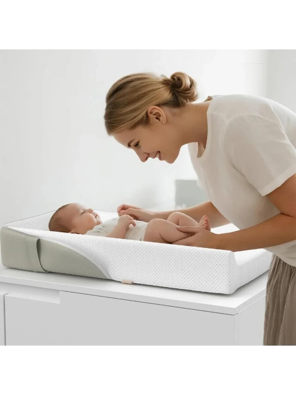 Portable Baby Changing Pad - Waterproof Travel Diaper Mat, Backpack Style
